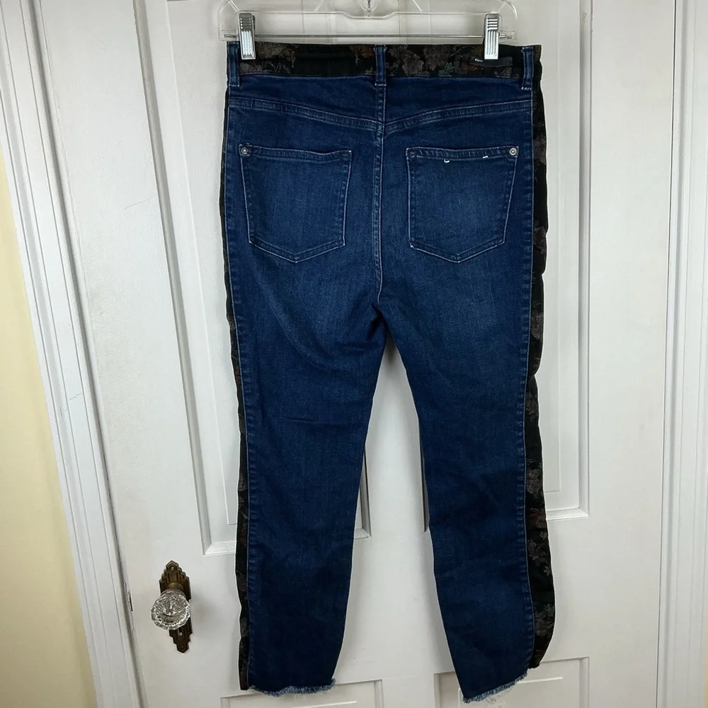 Pilcro Anthro High Rise Skinny Jeans Floral Contrast Sz 29 *Raw hem